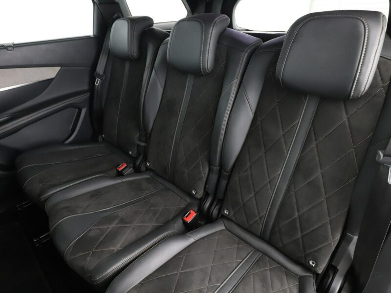 Peugeot 5008 2.0 Blue-HDi GT Automat 7os. Navi Tempomat Kamera Alcantara Focal LED II (2017-)