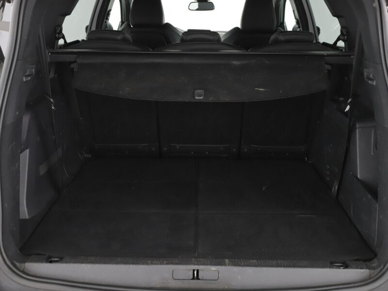 Peugeot 5008 2.0 Blue-HDi GT Automat 7os. Navi Tempomat Kamera Alcantara Focal LED II (2017-)