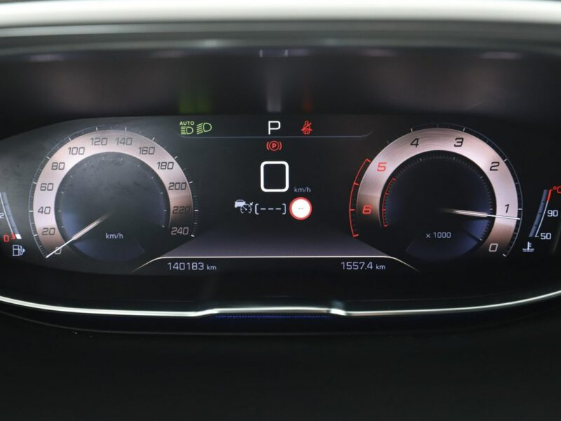 Peugeot 5008 2.0 Blue-HDi GT Automat 7os. Navi Tempomat Kamera Alcantara Focal LED II (2017-)