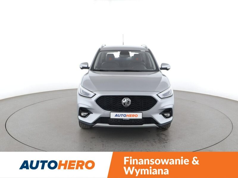 MG ZS Luxury automat skóra virtual LED navi tempomat