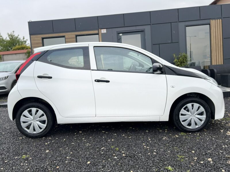 Toyota Aygo Salon Polska Poleasingowy I właściciel Serwis ASO VAT 23% Bezwypadkowy II (2014-)