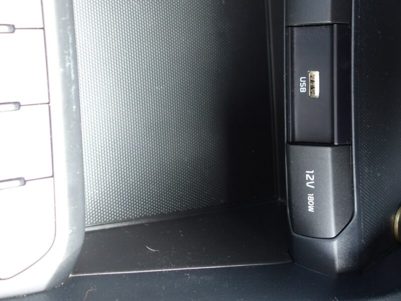 Kia Stonic Kia Stonic 1.0 T-GDI MHEV (tzw. miękka hybryda)