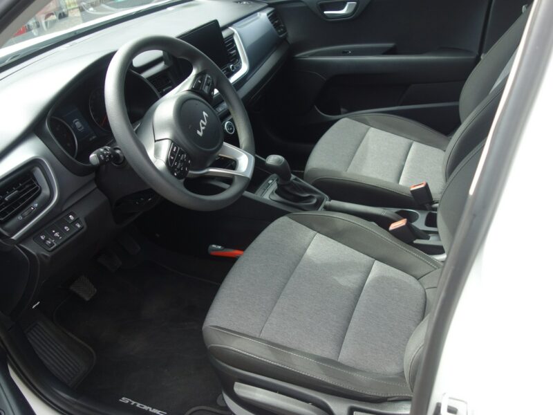 Kia Stonic Kia Stonic 1.0 T-GDI MHEV (tzw. miękka hybryda)