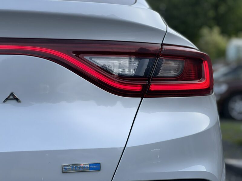 Renault Arkana 1.6 Hybrid 145KM Salon Polska I właściciel ASO VAT 23% Bezwypadkowy