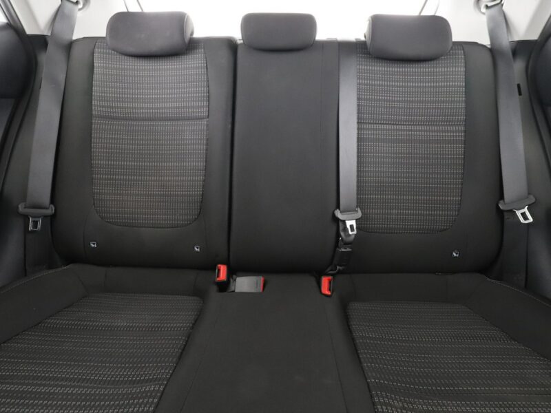 Kia Stonic FV23% klima tempomat kamera Bluetooth