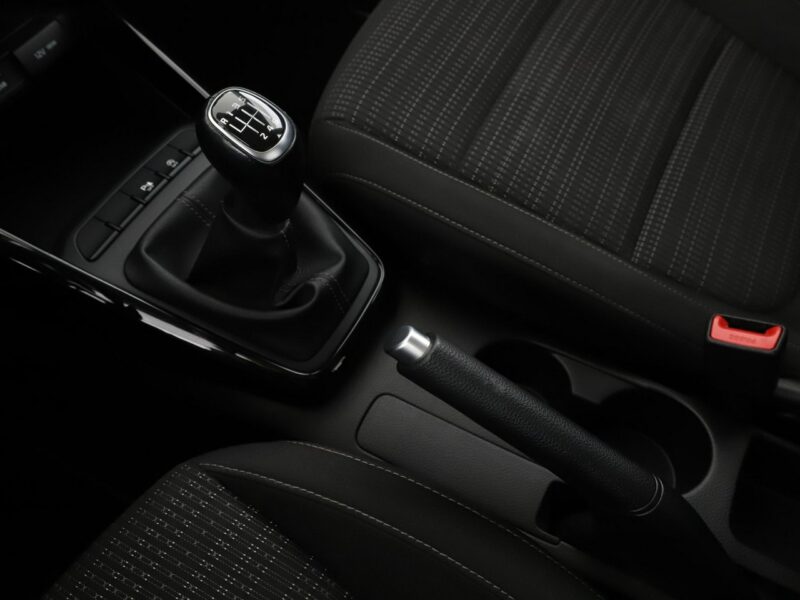 Kia Stonic FV23% klima tempomat kamera Bluetooth
