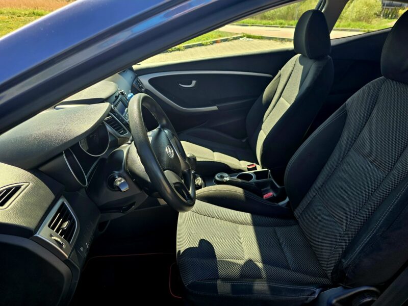 Hyundai i30 Hyundai i30 1.4 Classic II (2012 - 2016)