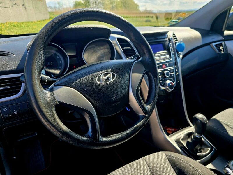 Hyundai i30 Hyundai i30 1.4 Classic II (2012 - 2016)