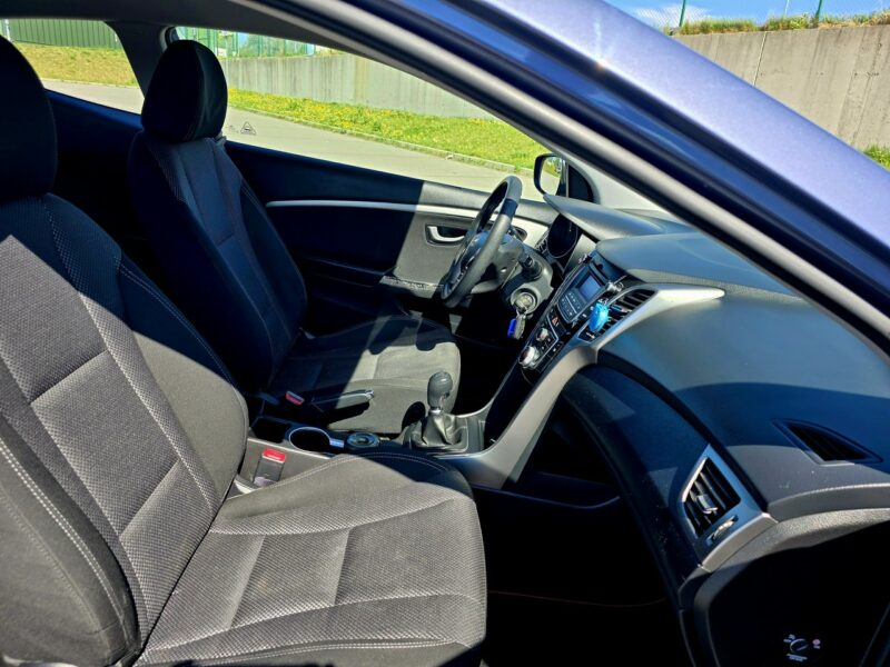 Hyundai i30 Hyundai i30 1.4 Classic II (2012 - 2016)