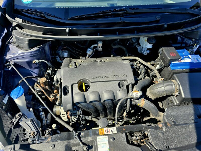 Hyundai i30 Hyundai i30 1.4 Classic II (2012 - 2016)