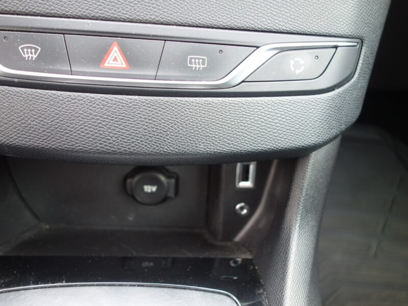 Peugeot 308 Peugeot 308 DACH PANORAMICZNY T9 (2014-2021)
