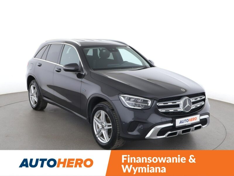 Mercedes GLC 300 FV23 LIFT 300de PHEV Automat 4Matic Navi Tempomat GrzaneFotele FullLED