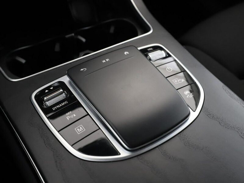 Mercedes GLC 300 FV23 LIFT 300de PHEV Automat 4Matic Navi Tempomat GrzaneFotele FullLED