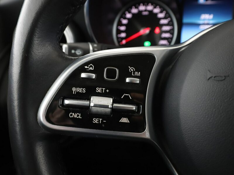 Mercedes GLC 300 FV23 LIFT 300de PHEV Automat 4Matic Navi Tempomat GrzaneFotele FullLED