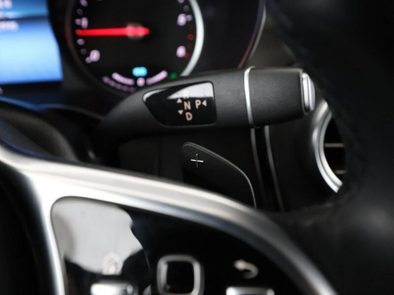 Mercedes GLC 300 FV23 LIFT 300de PHEV Automat 4Matic Navi Tempomat GrzaneFotele FullLED