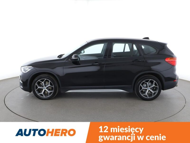 BMW X1 4x4 automat full LED sportowe fotele półksóra navi czujniki parkowania II (F48) (2015-)