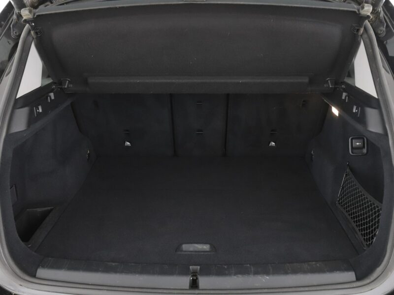 BMW X1 4x4 automat full LED sportowe fotele półksóra navi czujniki parkowania II (F48) (2015-)