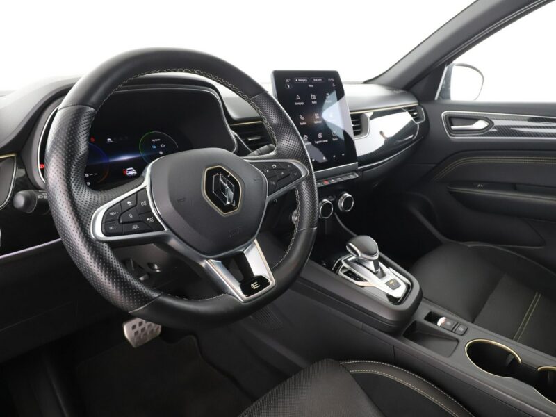 Renault Arkana hybryda niski przebieg navi kamera360 FullLED ACC grzane fotele