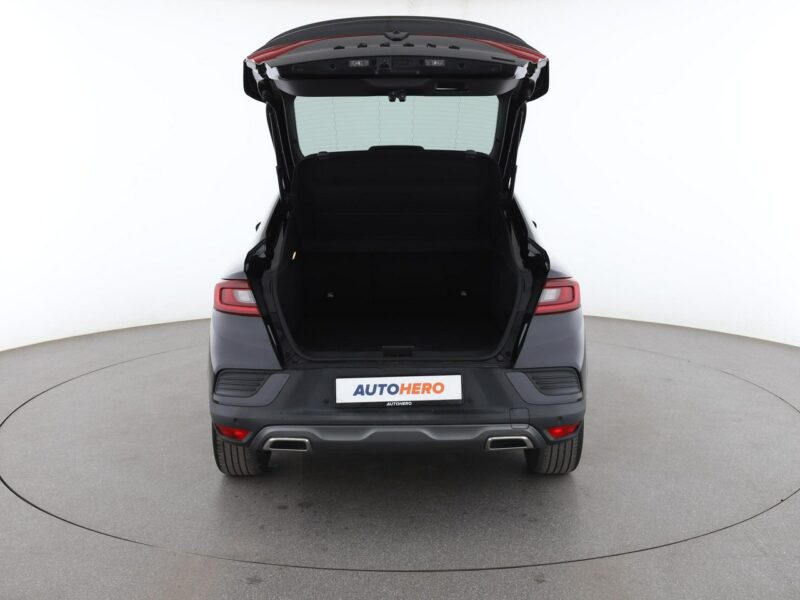 Renault Arkana hybryda niski przebieg navi kamera360 FullLED ACC grzane fotele