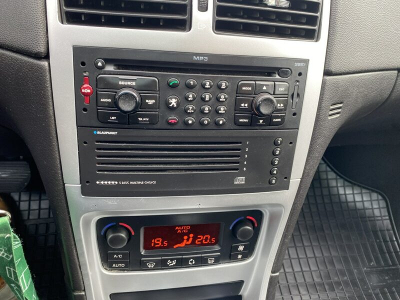 Peugeot 307 SW LPG, automat, szklany dach,podgrz .fotele, nawigacja, parktronik, hak II (2005-)