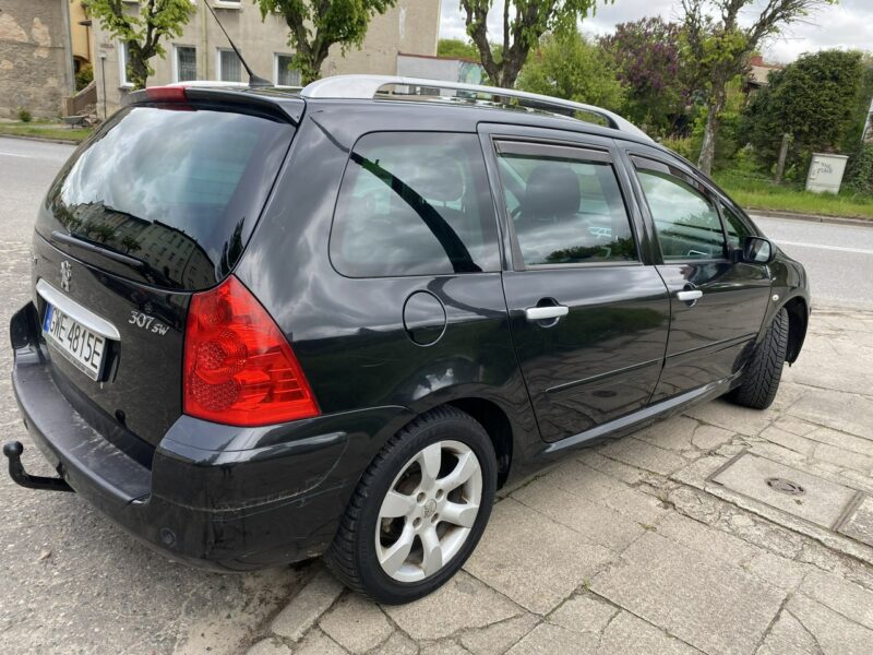 Peugeot 307 SW LPG, automat, szklany dach,podgrz .fotele, nawigacja, parktronik, hak II (2005-)