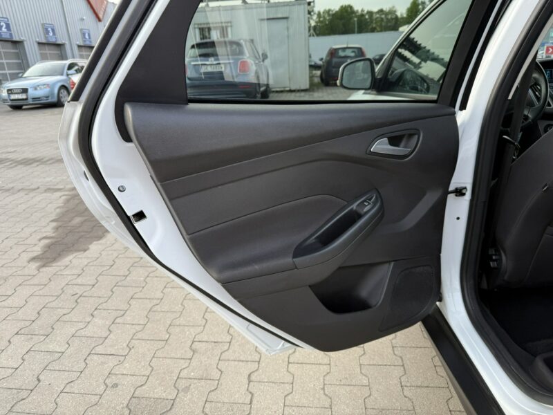 Ford Focus Zamień swoje auto lub zostaw w rozliczeniu 123tyś/km Mk3 (2010-2018)