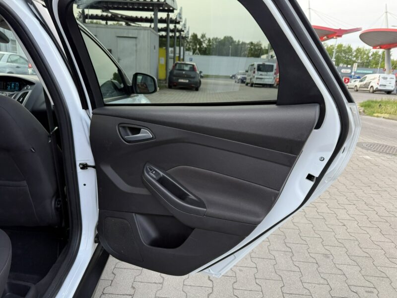 Ford Focus Zamień swoje auto lub zostaw w rozliczeniu 123tyś/km Mk3 (2010-2018)