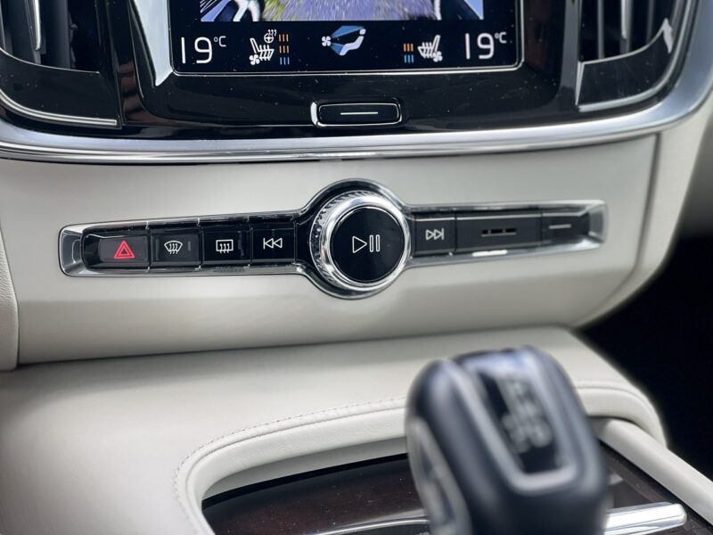 Volvo V90 Salon Polska Poleasingowy I właściciel Serwis ASO VAT 23% Bezwypadkowy