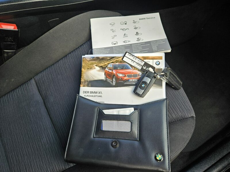 BMW X1 4x4 / Nawigacja / Podgrzewane fotele / Klimatronik I (E84) (2009-2015)