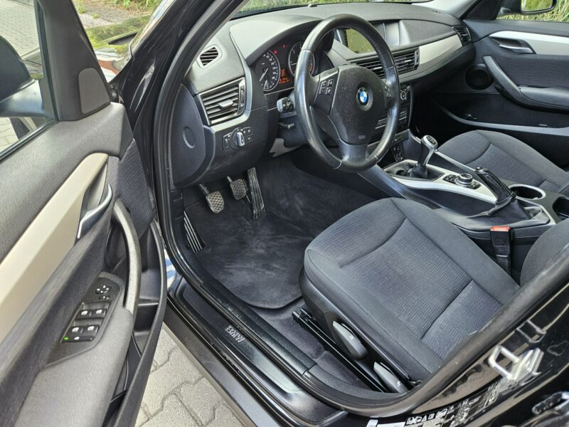 BMW X1 4x4 / Nawigacja / Podgrzewane fotele / Klimatronik I (E84) (2009-2015)