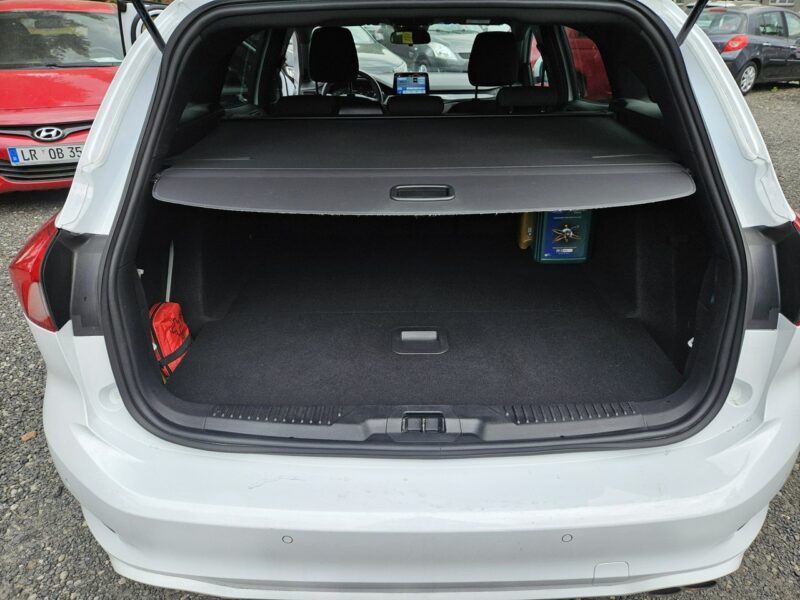 Ford Focus Automat / Nawigacja / Klimatyzacja / Faktura VAT Mk4 (2018-)