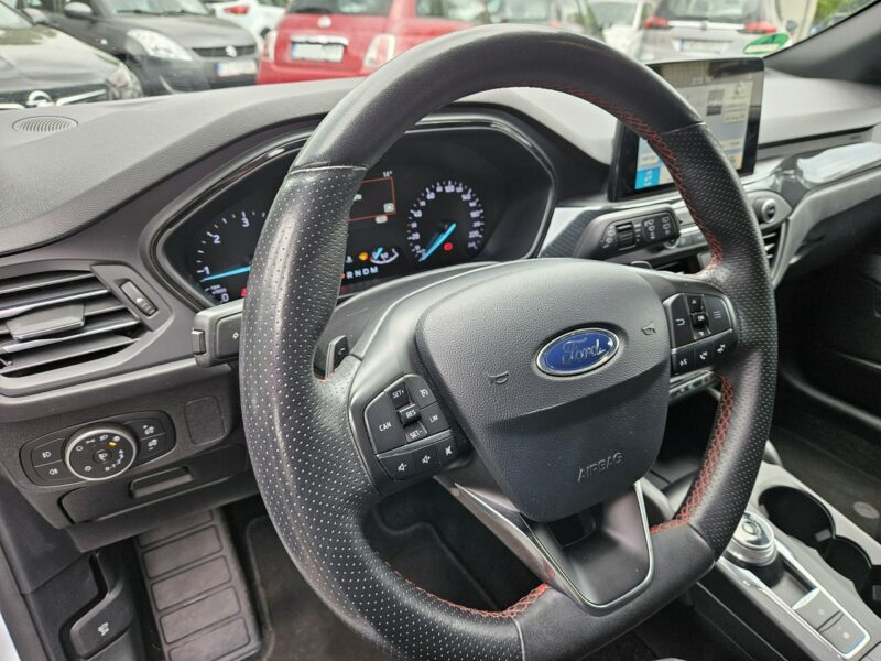Ford Focus Automat / Nawigacja / Klimatyzacja / Faktura VAT Mk4 (2018-)