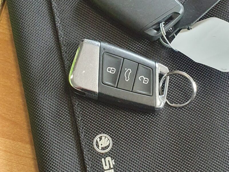 Škoda Kodiaq Skoda Kodiaq Skoda Kodiaq 2.0 tsi 4x4 Wersja Drive na 125 lecie I (2016-2024)
