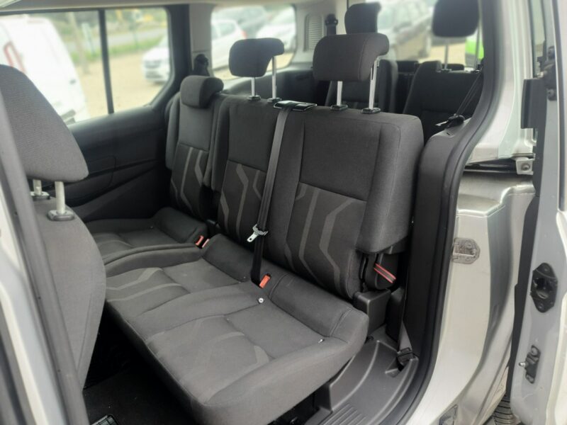 Ford Grand Tourneo Connect Ford Tourneo Connect Ford grand tourneo connect 7 osób 1.5 dci ładny
