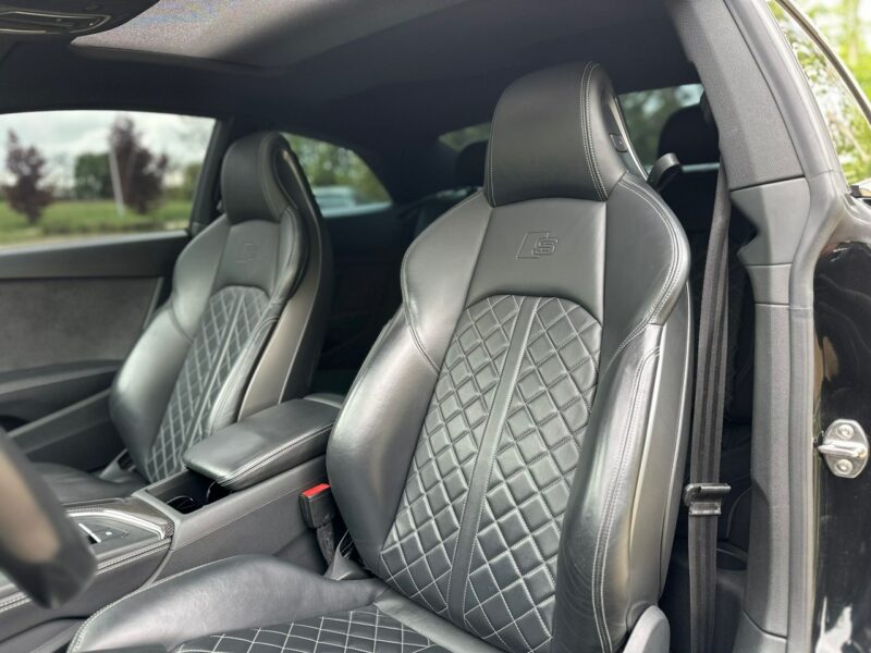 Audi S5 3.0 Sline quattro S5