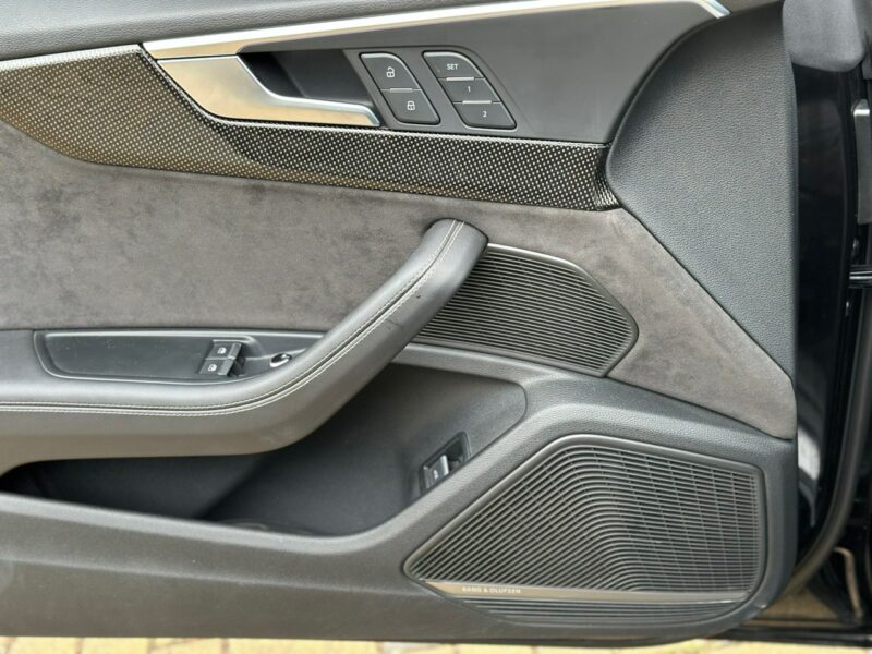 Audi S5 3.0 Sline quattro S5