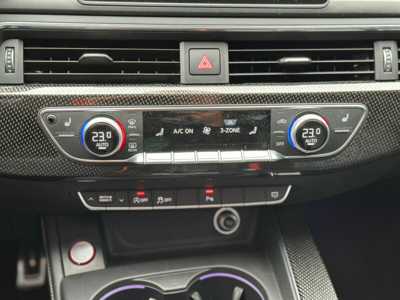 Audi S5 3.0 Sline quattro S5