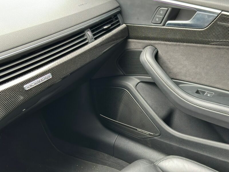 Audi S5 3.0 Sline quattro S5