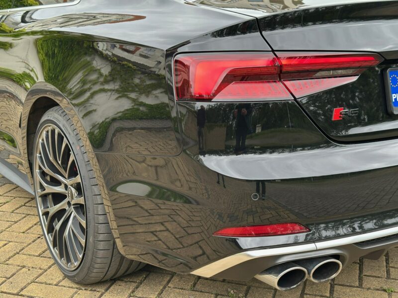 Audi S5 3.0 Sline quattro S5