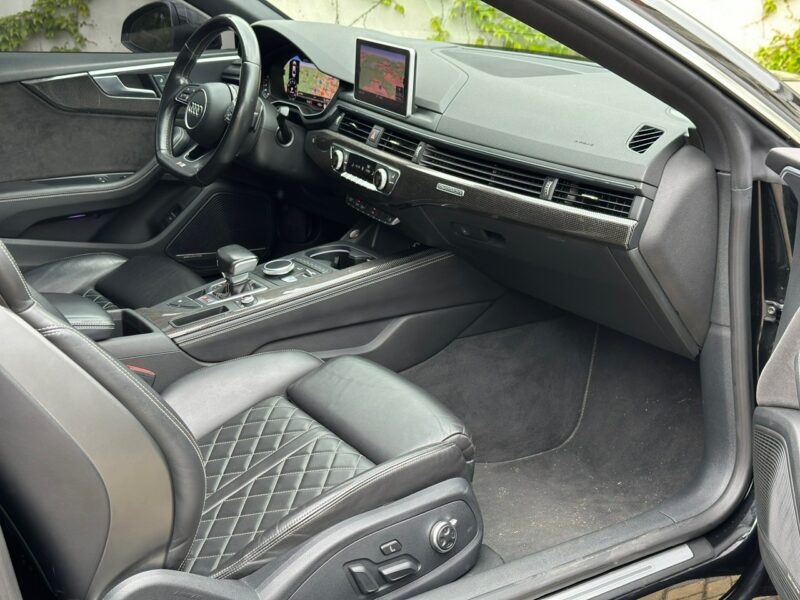 Audi S5 3.0 Sline quattro S5