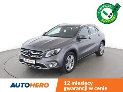 Mercedes GLA 220 4x4 automat full LED półskóra panorama kamera i czujniki parkowania