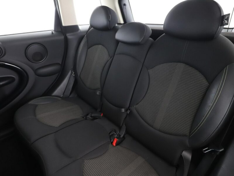 Mini Countryman Cooper D Chili Klimatronik Tempomat Nawigacja Sportsitze Bluetooth PDC