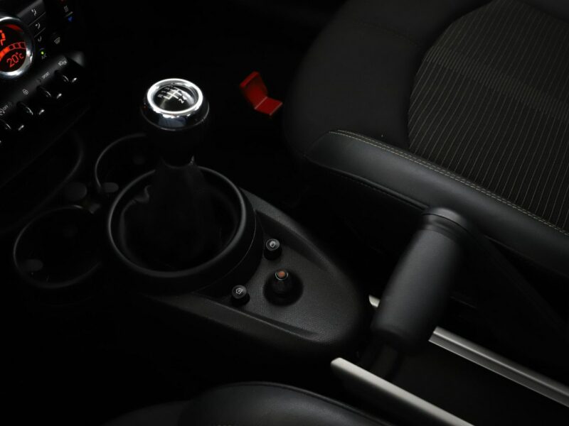 Mini Countryman Cooper D Chili Klimatronik Tempomat Nawigacja Sportsitze Bluetooth PDC