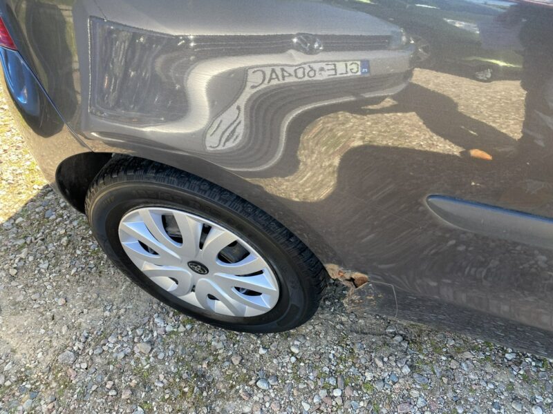 Toyota Yaris Polski salon/Rozrząd łańcuch/Mocna benz/Klimatyzacja/Isofix II (2005-2011)