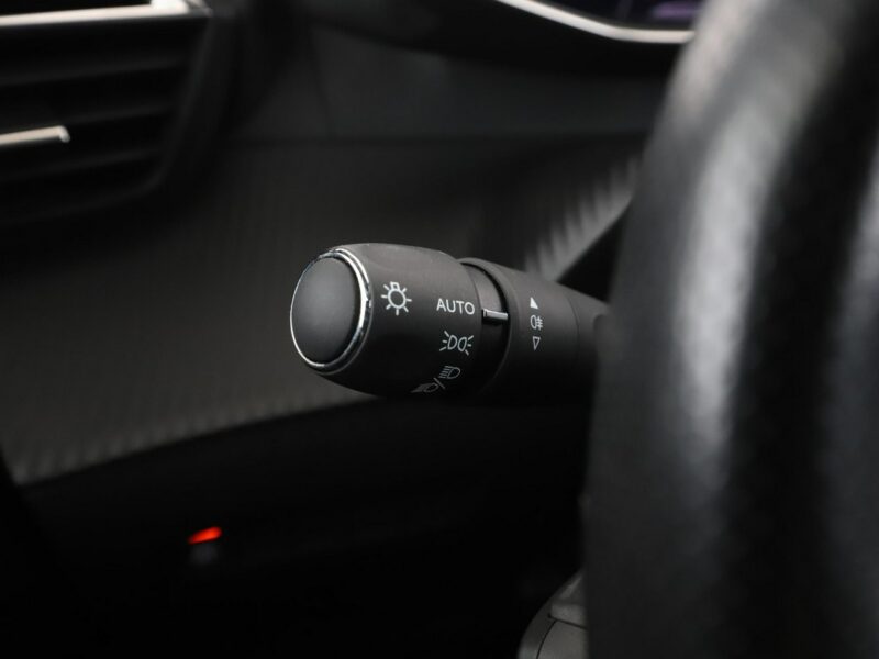 Peugeot 208 VAT GT - Pack Virtual cockpit Full LED kamera cofania grzane fotele II (2019 -)