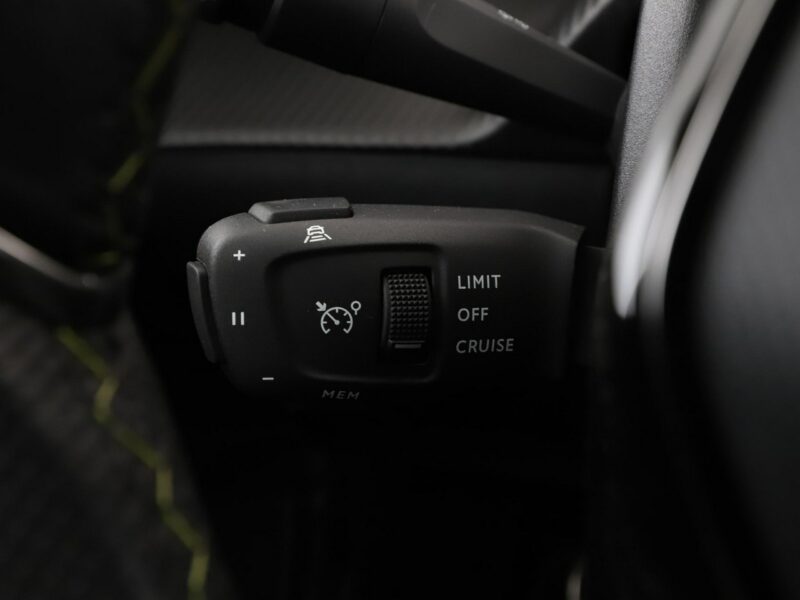 Peugeot 208 VAT GT - Pack Virtual cockpit Full LED kamera cofania grzane fotele II (2019 -)