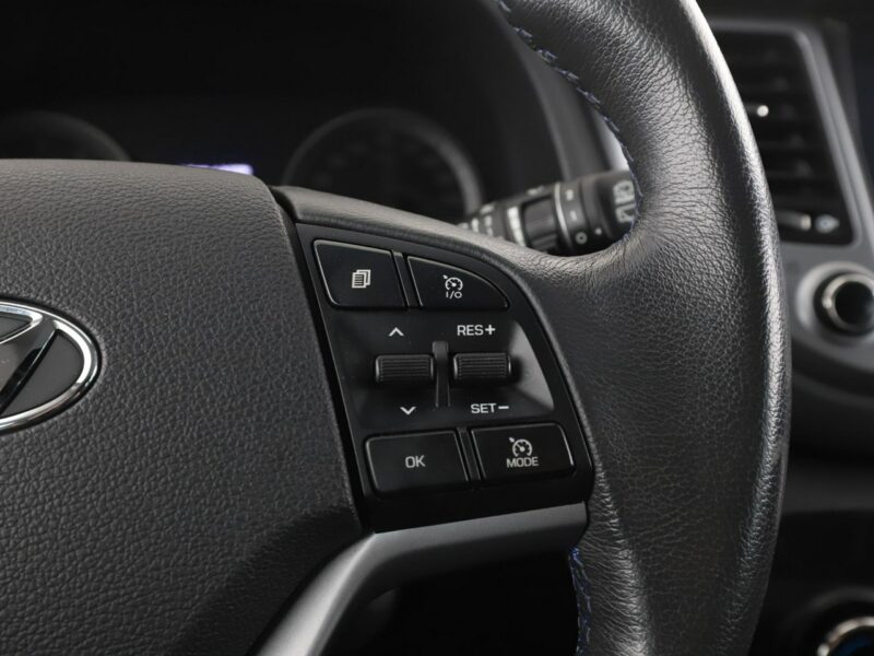 Hyundai Tucson 177KM Navi Klimatyzacja Podgrzewane fotele Bluetooth III (2015-2020)