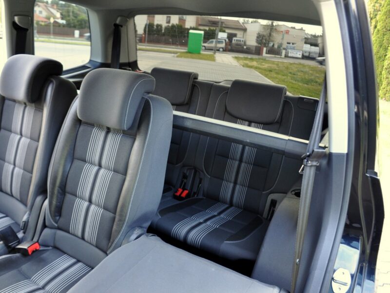 Volkswagen Touran 2.0TDI(140KM)*Lift*Xenon*Led*Duża Navi*7-Foteli*Match*Reling*Alu16"ASO II (2010-2015)