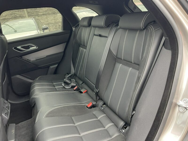 Land Rover Range Rover VELAR R Dynamic SE 4x4 Pamięć Podgrzewanie Meridian Hak