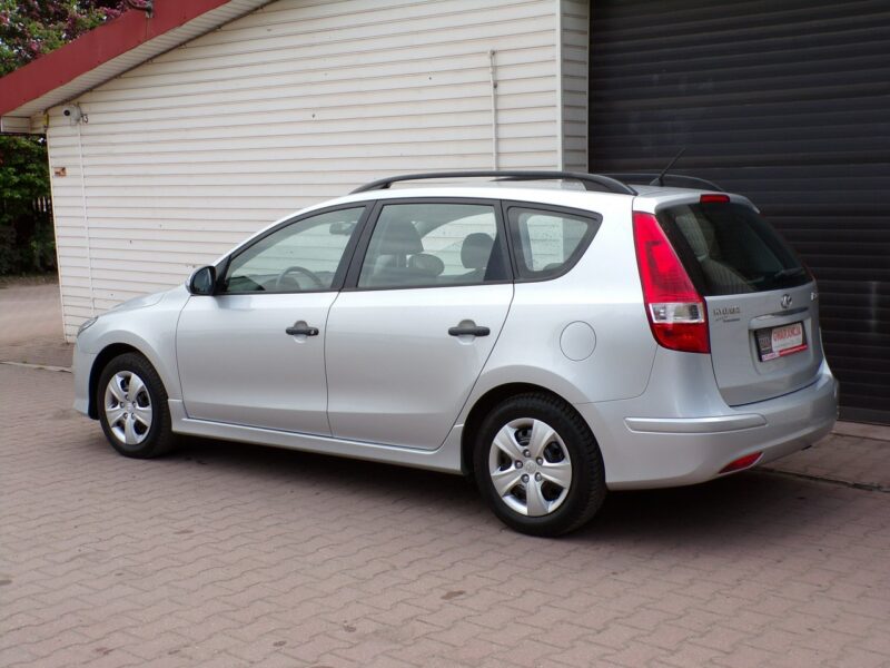 Hyundai i30 Lift /Gwarancja / 1,4 /109KM /79000km /2011r I (2002-2013)